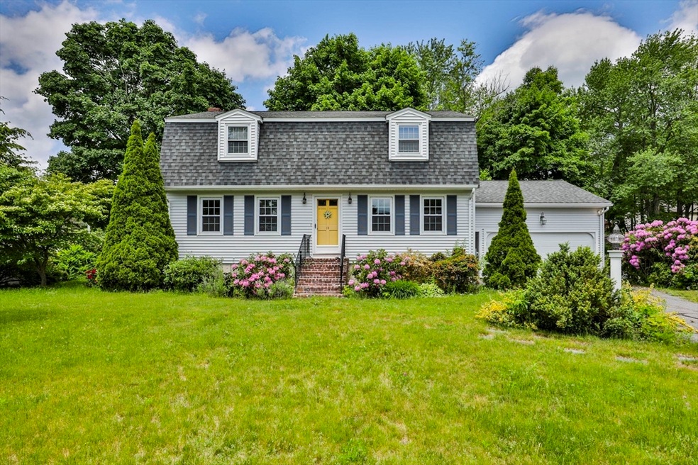 14 Tiffany Dr, Lowell, MA 01852 - photo 1