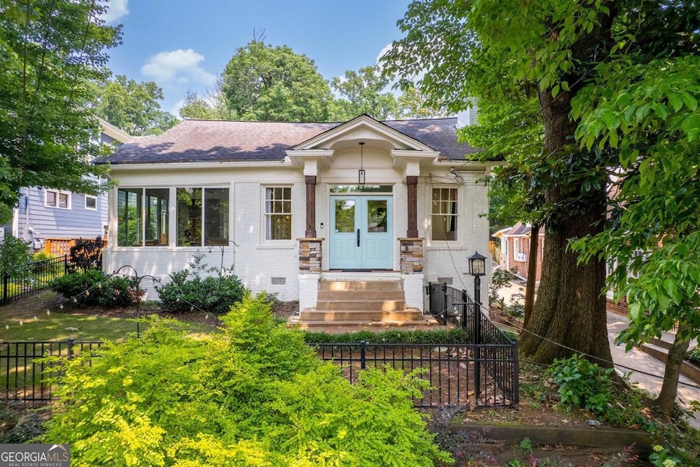For Sale $1,025,000
