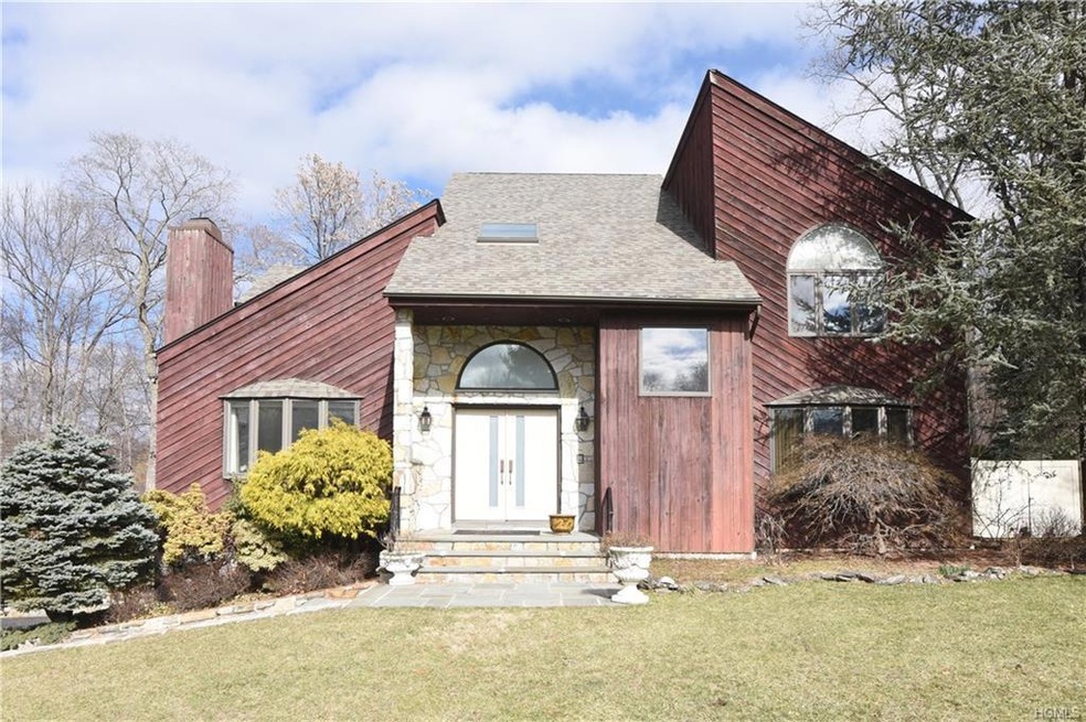 5 Harrison Ct, Cortlandt Manor, NY 10567 - photo 1