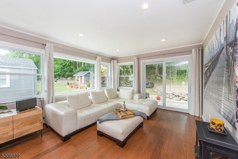 26 Sutton Ave, Totowa, NJ 07512 - photo 1