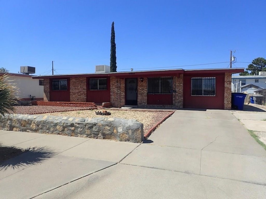 2109 Villa Plata Dr, El Paso, TX 79935 - photo 1