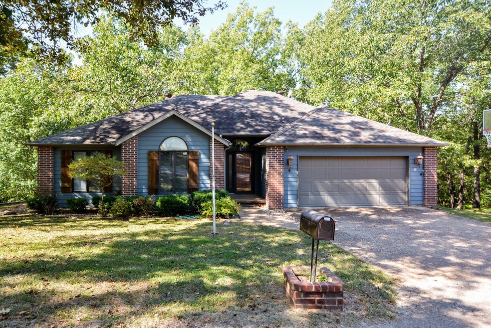 4 Kristina Ln, Kimberling City, MO 65686 - photo 1