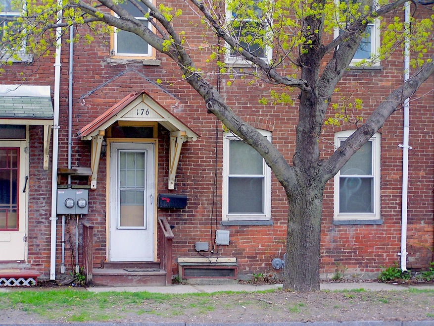 176 Columbia