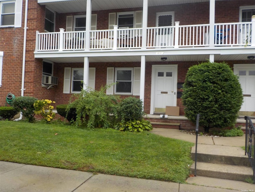 25542 74th Ave unit 2nd fl, Glen Oaks, NY 11004 - photo 1
