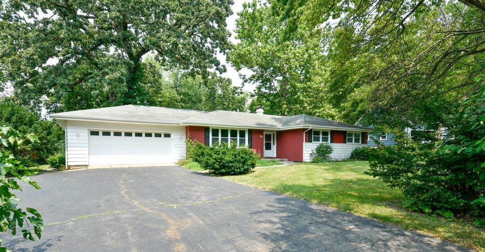 333 Meadowrue Ln, Batavia, IL 60510 - photo 1