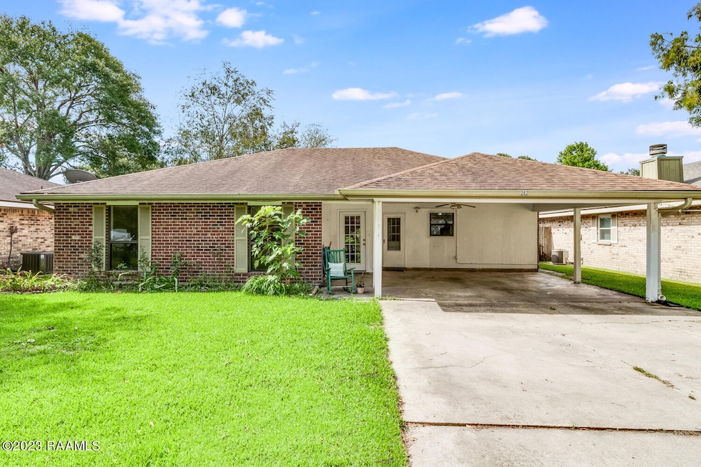 203 Longfellow Dr