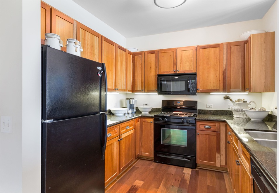 60 Winooski Falls Way unit 1406, Winooski, VT 05404 - photo 1