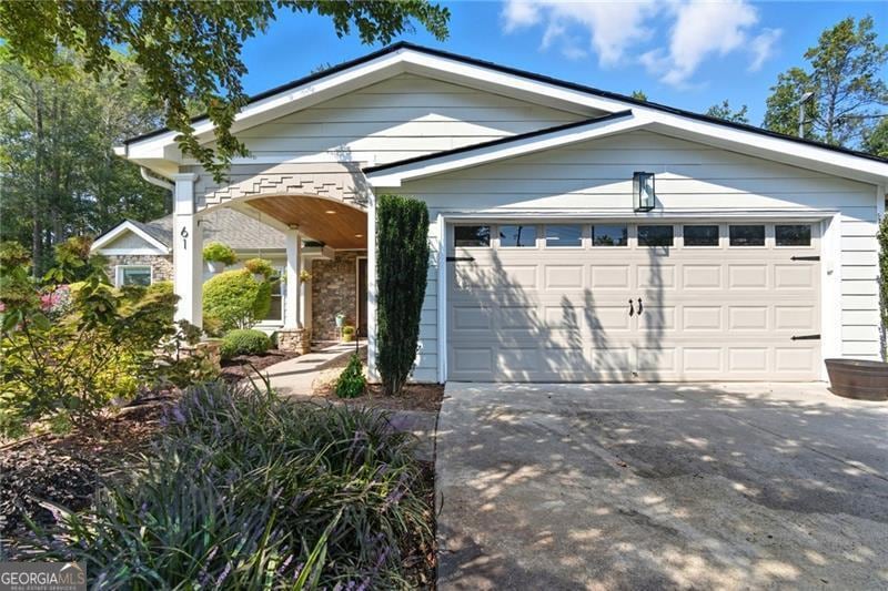 For Sale $549,900 • Co-Listing Agent