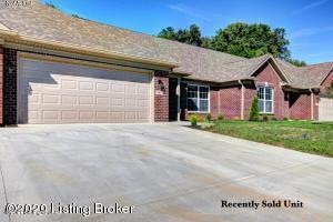 5919 Shepherd Crossing Dr, Louisville, KY 40219 - photo 1