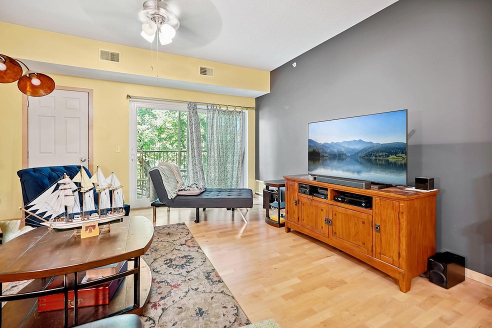 For Rent $1,645/month