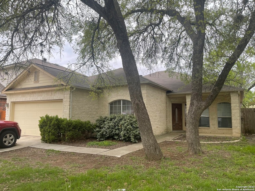 10819 Bramante Ln, Helotes, TX 78023 - photo 1