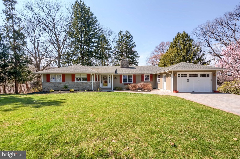 8818 Wolverton Rd, Parkville, MD 21234 - photo 1