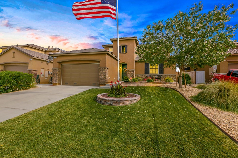 3434 Arrowhead Ct, Rosamond, CA 93560 - photo 1