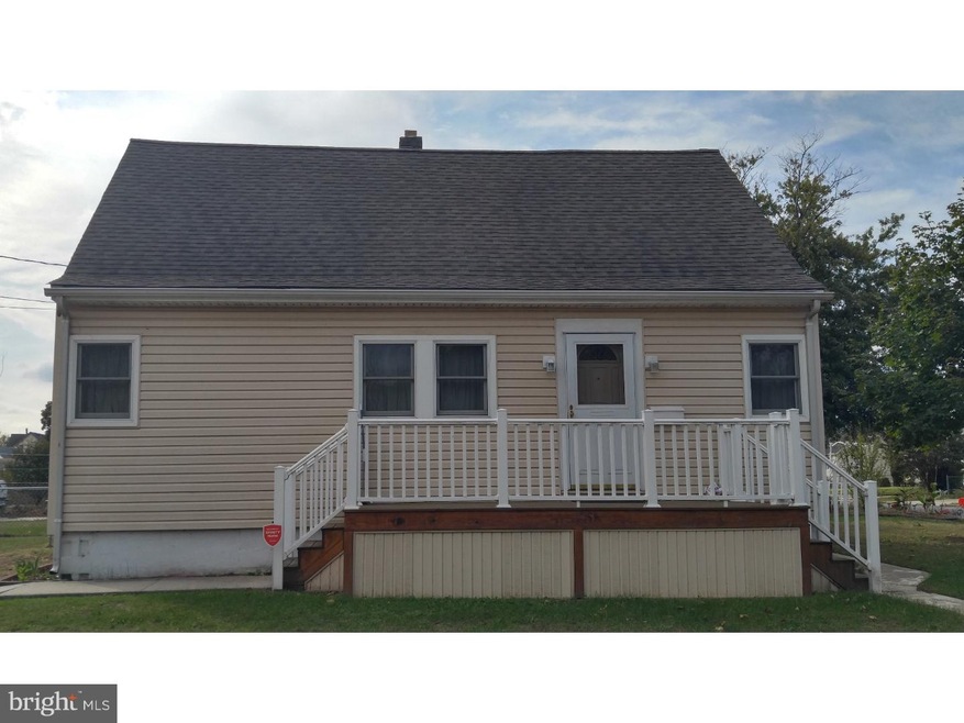 201 Greenwich Ave, Paulsboro, NJ 08066 - photo 1