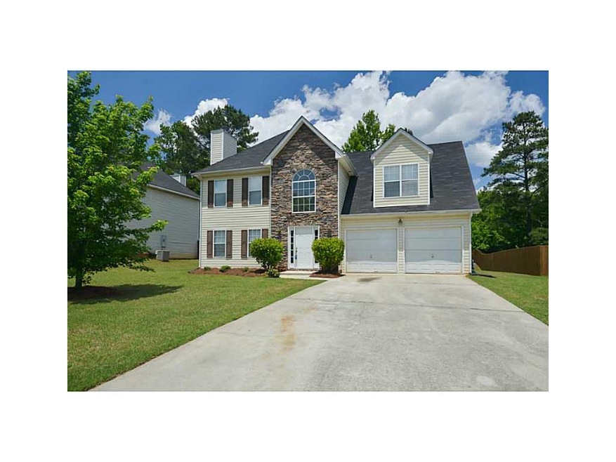 197 Palisade Point Dr, Ellenwood, GA 30294 - photo 1