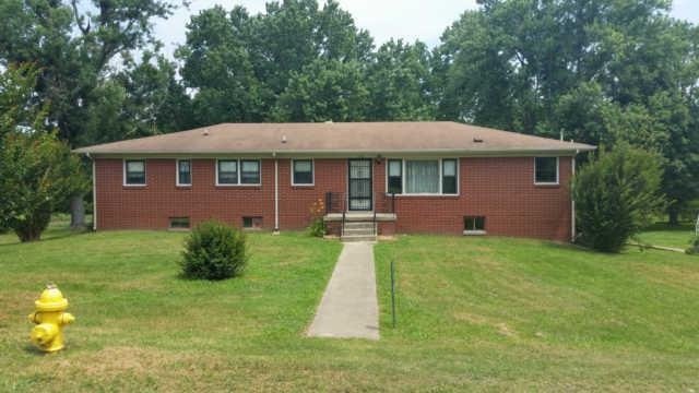 110 Pickle St, Shelbyville, TN 37160 - photo 1