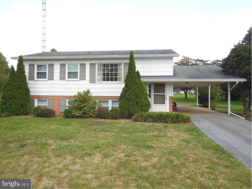 28 William St, Walkersville, MD 21793 - photo 1