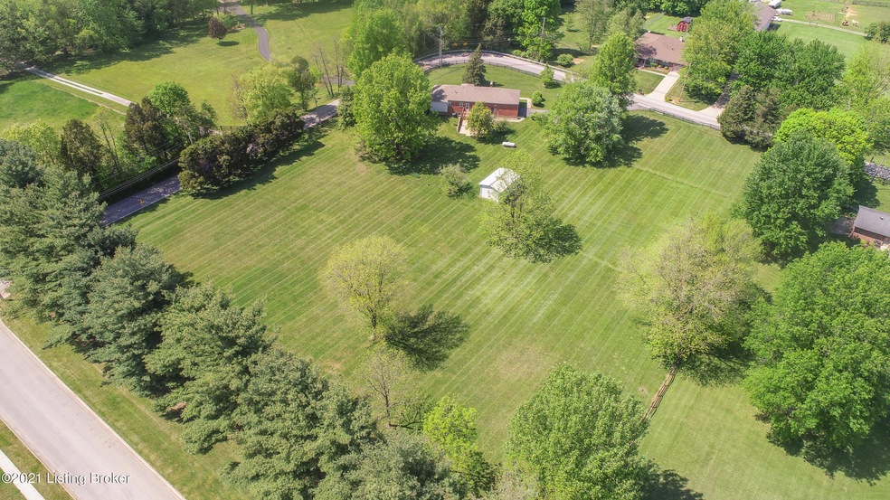 8711 Cedar Creek Rd L-52