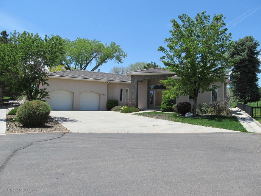 5421 Santa Theresa Ct, Farmington, NM 87402 - photo 1