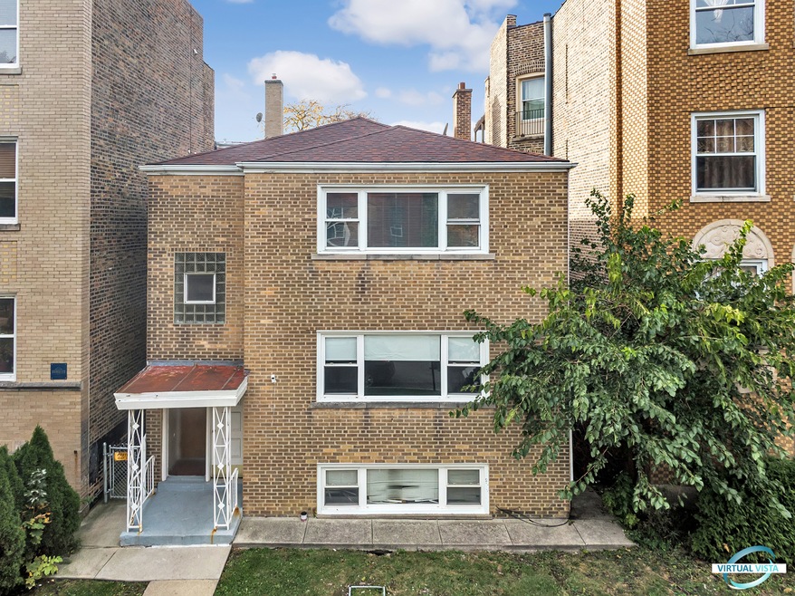 6106 N Mozart St unit 2, Chicago, IL 60659 - photo 1