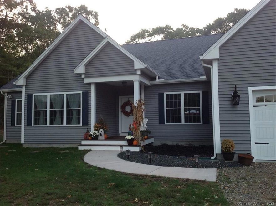 5 Brookside Landing, Putnam, CT 06260 - photo 1