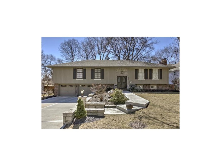 Welcome to 9923 W. 65th drive Merriam