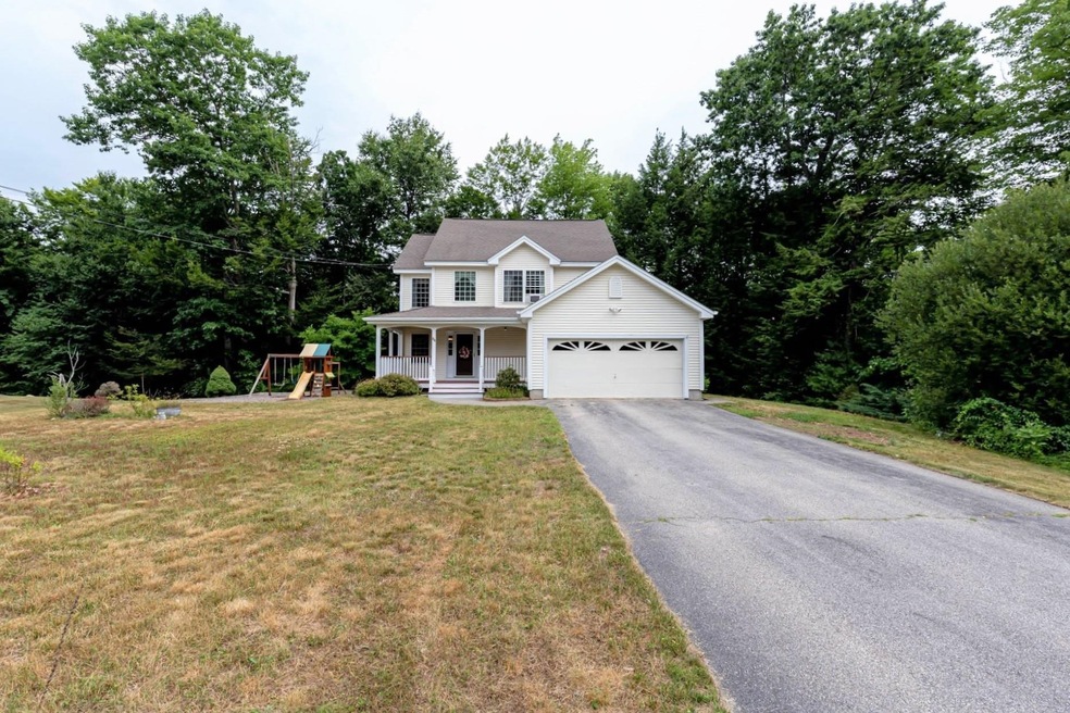 34 Magnolia Dr, Goffstown, NH 03045 - photo 1