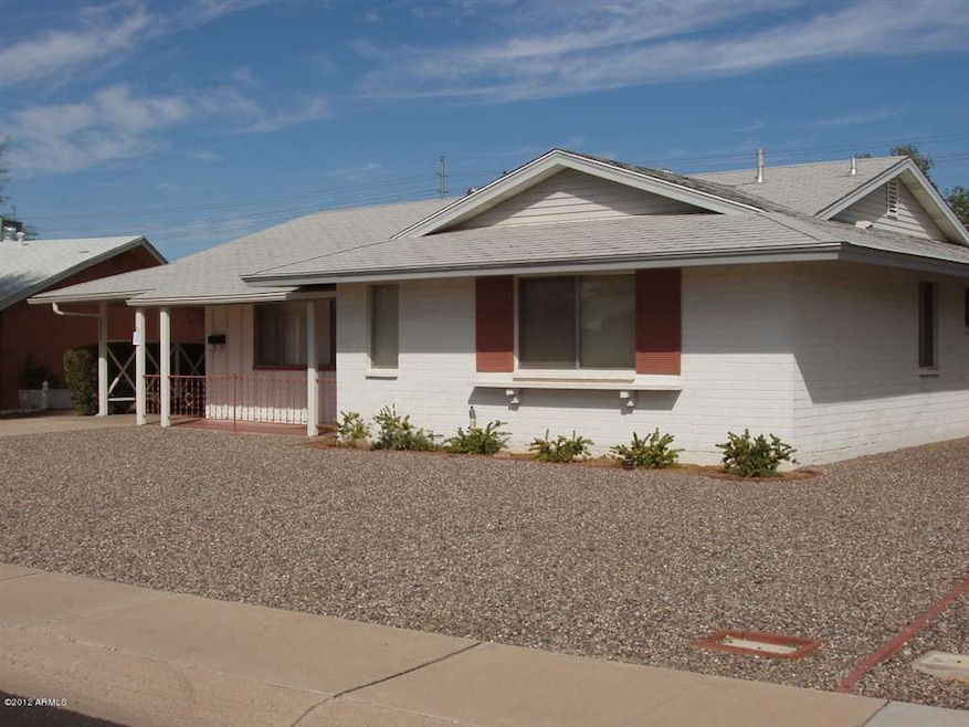 10136 W DESERT HILLS HOME