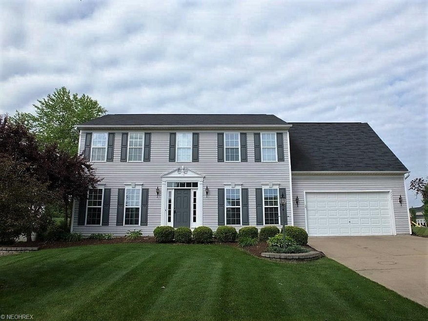 Beautiful 5 bedroom, 2.5 bath home with gorgeous o