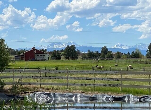 22530 Rickard Rd, Bend, OR 97702 - photo 1