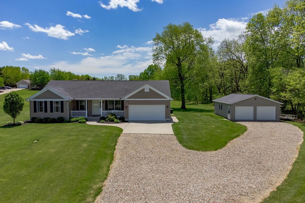 2434 Mansfield Lucas Rd, Lucas, OH 44843 - photo 1