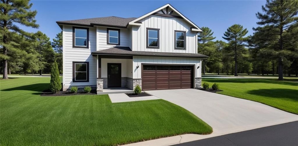 701 Wood Sage Ct, Raymore, MO 64083 - photo 1