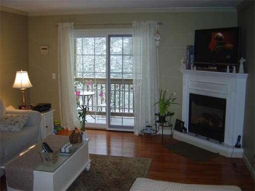 215 Longmeadow Rd unit 505, Taunton, MA 02780 - photo 1