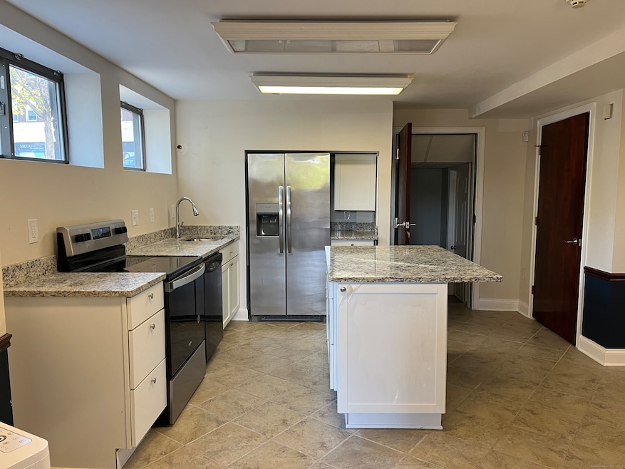 For Rent $1,695/month