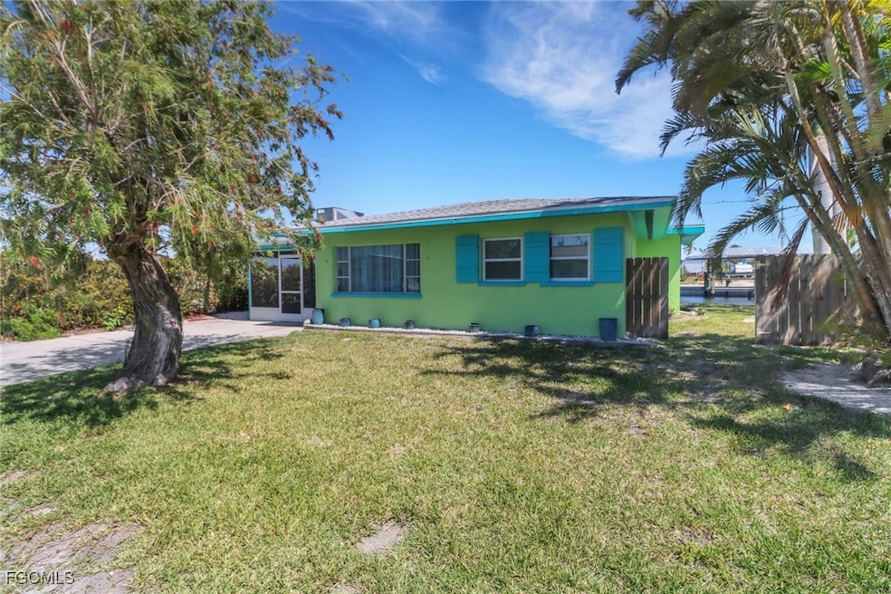 2567 Cay Cove, Matlacha, FL 33993 - photo 1