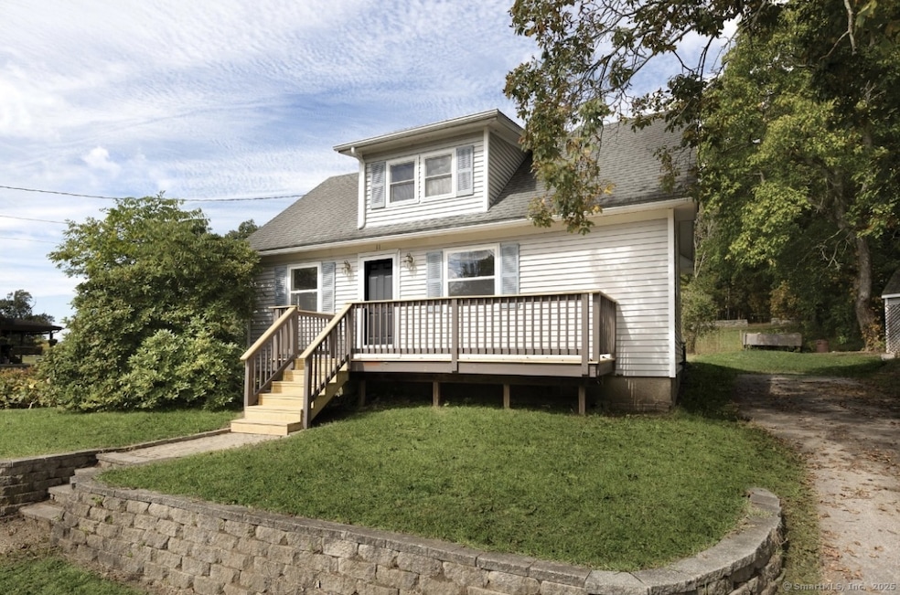 11 River St, Griswold, CT 06351 - photo 1