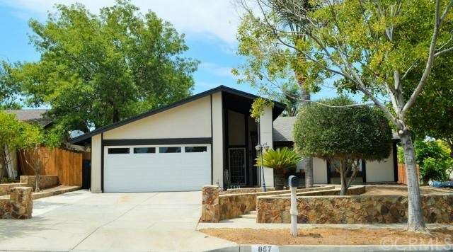 Awesome Corner Lot!