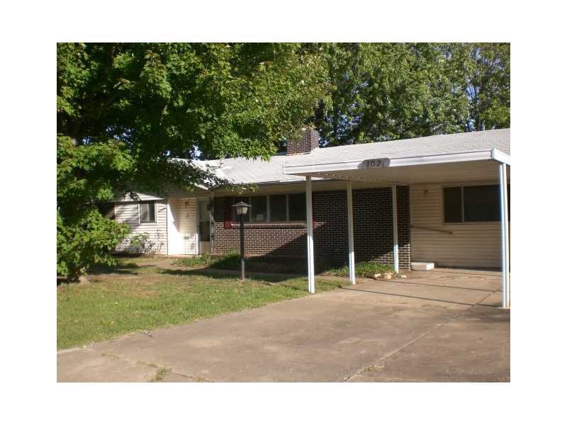 1021 W Holly St, Rogers, AR 72756 - photo 1