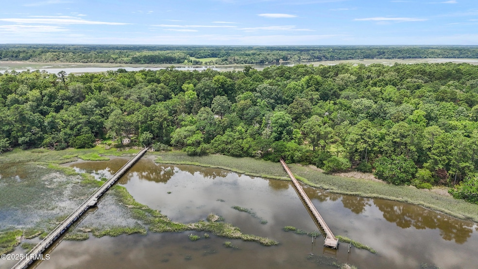 133 Bull Point Dr, Seabrook, SC 29940 - photo 1