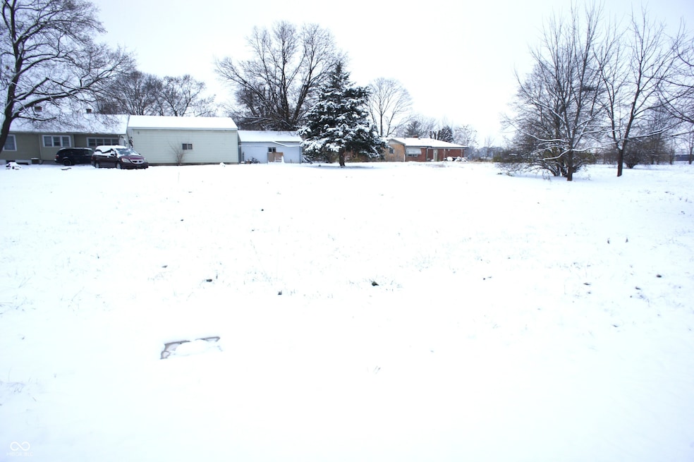 2526 Arnold St, Indianapolis, IN 46241 - photo 1