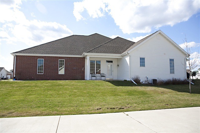 30 Blue Iris Way, Fitchburg, WI 53711 - photo 1