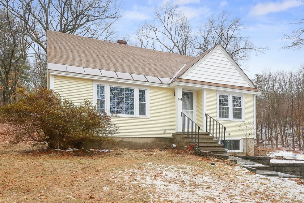 841 W Lowell Ave, Haverhill, MA 01832 - photo 1