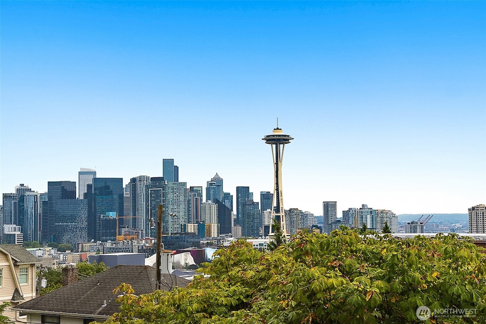 100 Ward St unit 104, Seattle, WA 98109 - photo 1