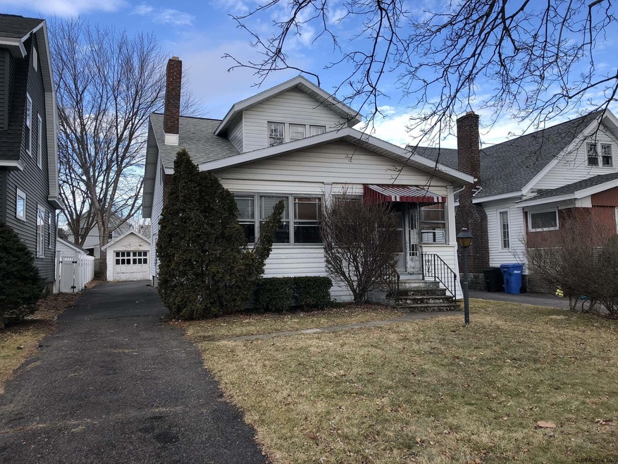 16 Joelson Ct, Albany, NY 12209 - photo 1