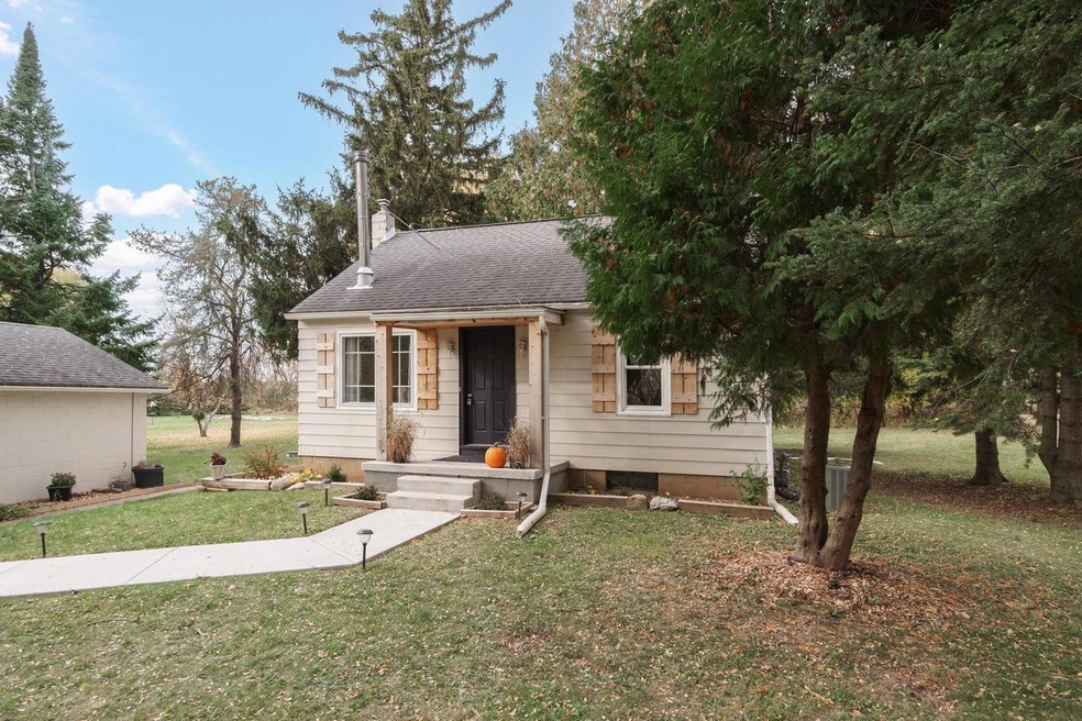 N72W39748 Lang Rd