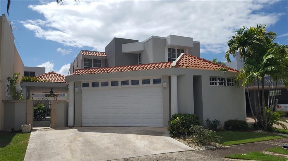 MM81 Nautico St, Toa Baja, PR 00949 - photo 1