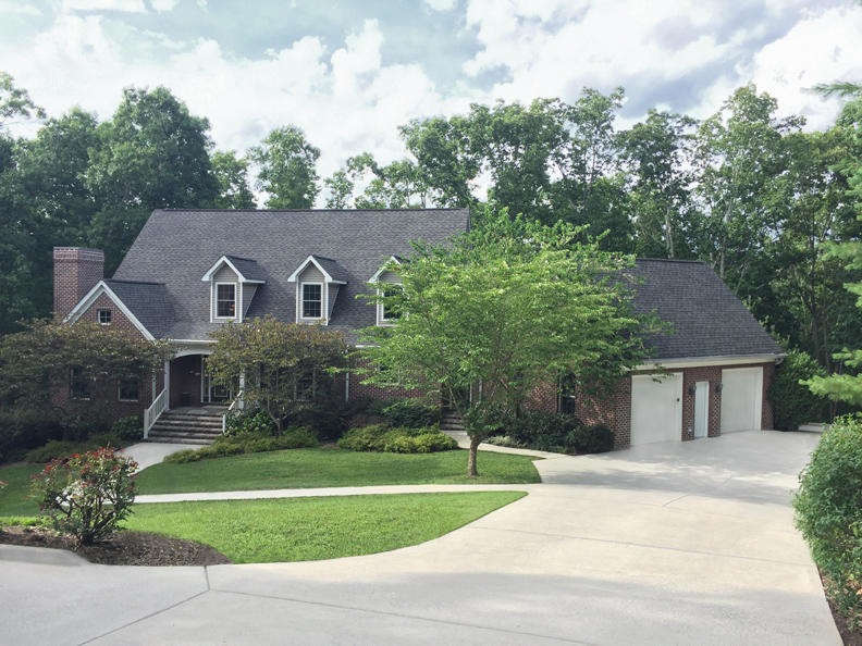 2300 POPLAR GROVE