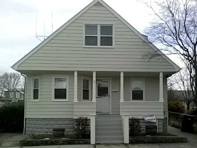 11 Wainwright St, Providence, RI 02908 - photo 1