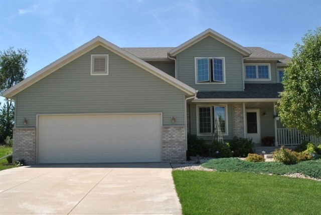 445 Prairie Grass Rd, Oregon, WI 53575 - photo 1