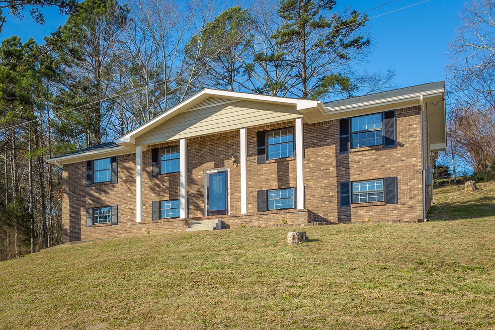 1729 E Rebel Road-56